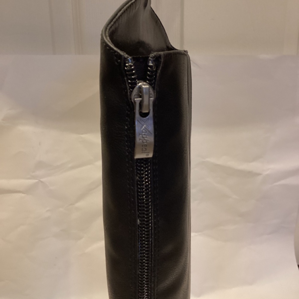 Xappeal women’s Emery knee high faux leather black riding boots US 6.5 - Picture 3 of 16